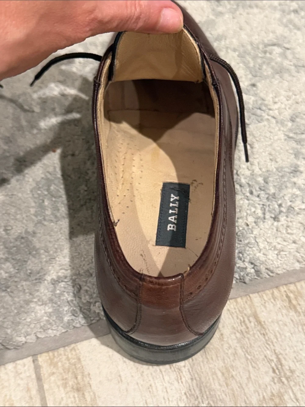 Bally Men's Brown Leather Cap-Toe Oxfords